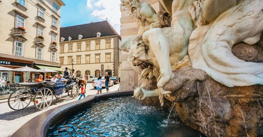Vienna: Guided Walking Tour of City Center Highlights - Starting near the Sacher Hotel and finding your bearings
