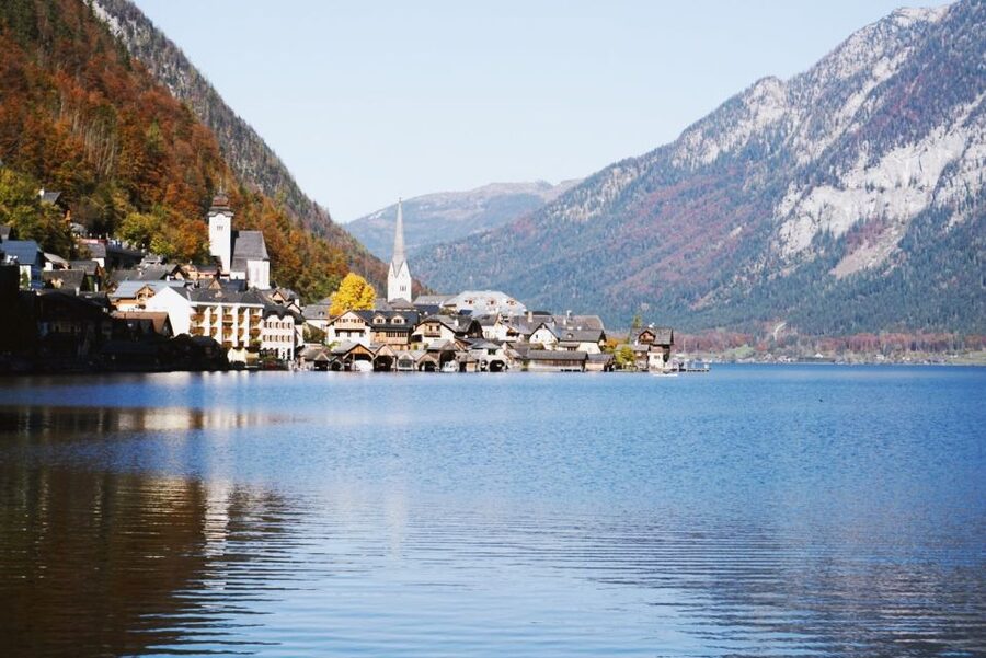 Vienna: Hallstatt & Alpine Peaks Day Trip with Admont Abbey - Why Admont Abbey changes the shape of the day
