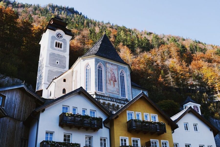 Vienna: Hallstatt & Alpine Peaks Day Trip with Admont Abbey - Who should book this Alpine day trip?