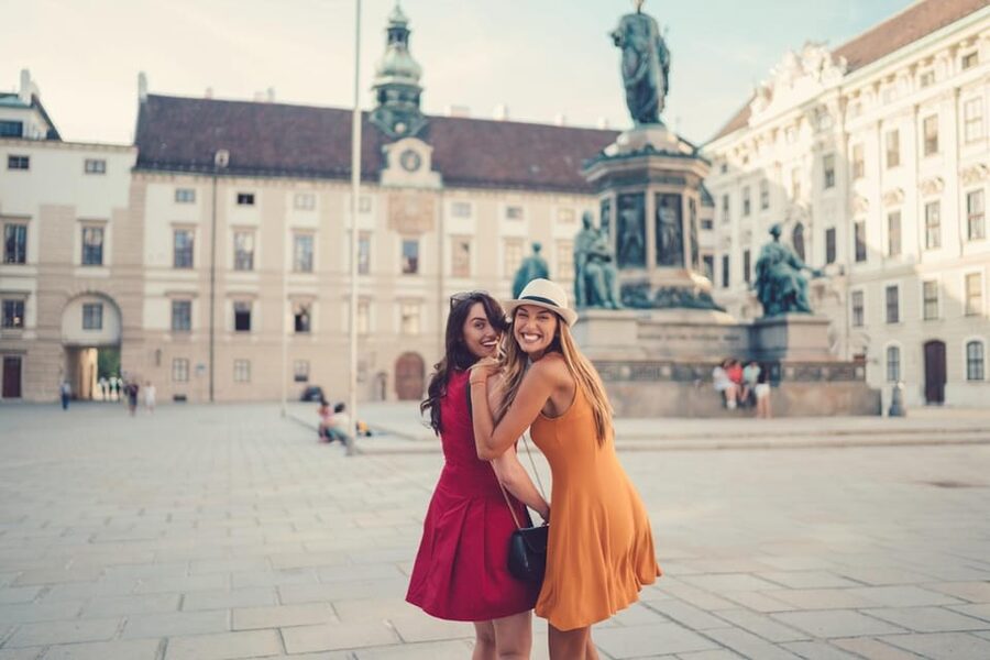 Vienna: Highlights Private Tour, Palaces & Sacher Cake - Albertinaplatz and the Vienna State Opera