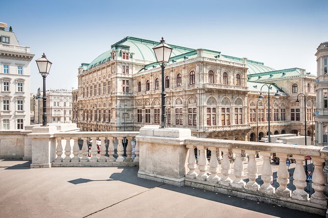 Vienna Highlights Self guided scavenger hunt and Walking Tour - Why the private format matters