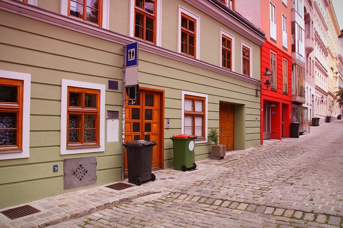 Vienna Highlights Self guided scavenger hunt and Walking Tour - The internet connection is not a minor detail