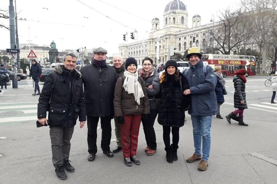 Vienna: Highlights Walking Tour with a Local Guide - Burgtor and the memory of Napoleon