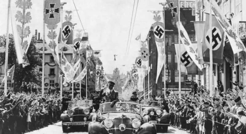 Vienna: Historical Walking Tour - Hitler and the 1900s - Key points to know before booking