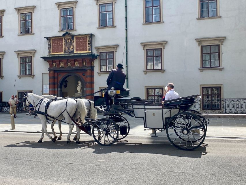 Vienna: Hofburg Palace and Principessa Sissi Tour - Sissi’s gym and the private side of an empress