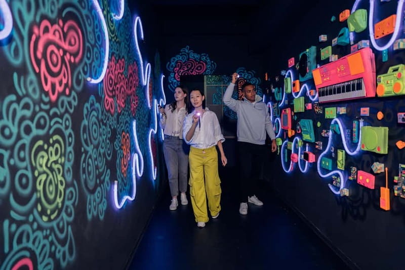 Vienna: IKONO VIENNA Immersive Experience Ticket - Booking Flexibility for a Changing Vienna Schedule
