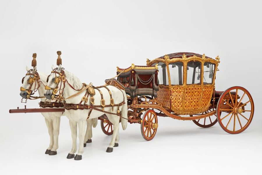 Vienna: Imperial Carriage Museum in Schönbrunn Palace Ticket - Audio guide value and the question of languages
