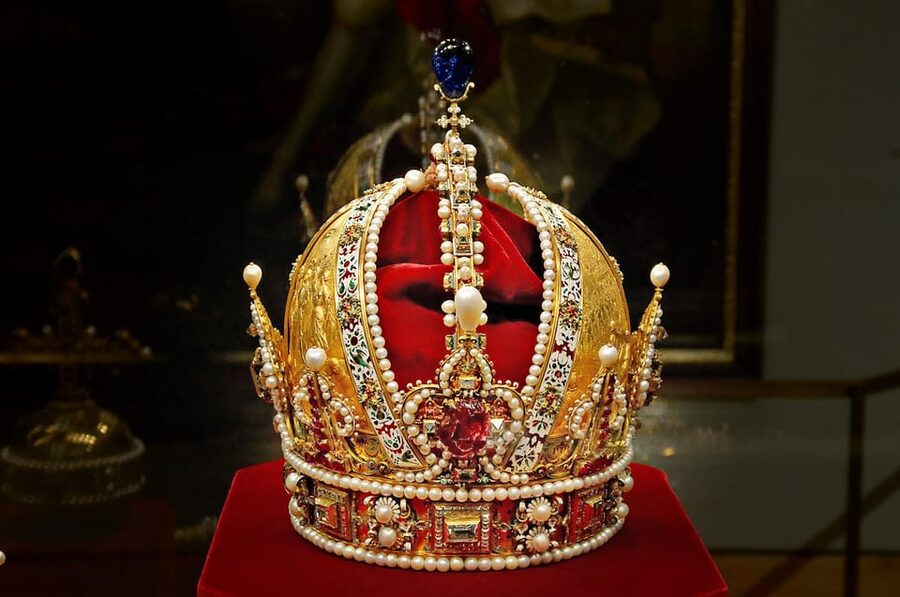 Vienna: Imperial Treasury & New Hofburg Palace Combo Ticket - How to plan the two museum visits