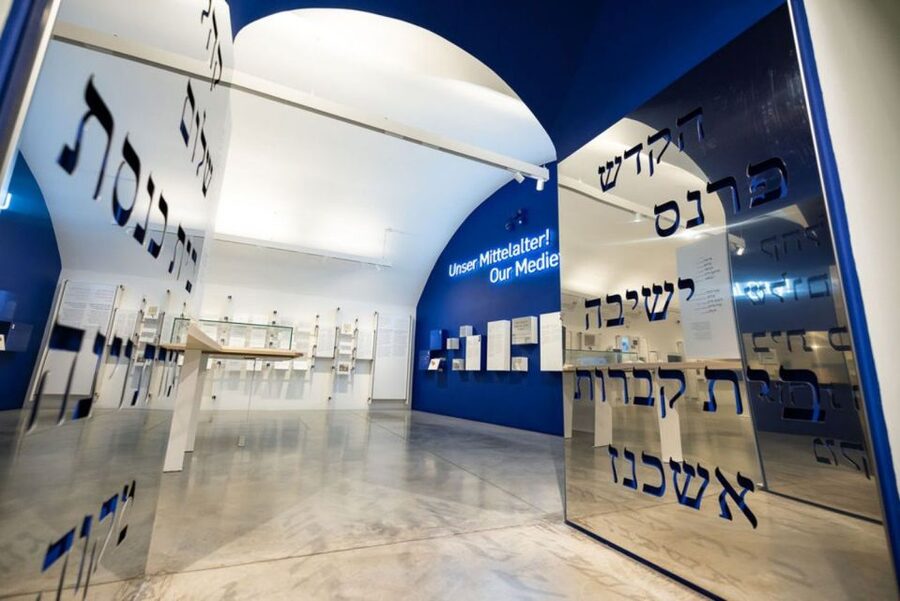 Vienna: Jewish Museum Vienna and Museum Judenplatz Tickets - Practical advice for a thoughtful visit
