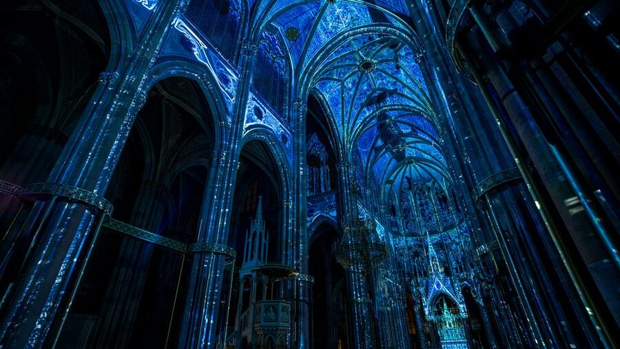 Vienna: Light of Creation Votive Church Immersive Light Show - The temperature is the biggest practical issue