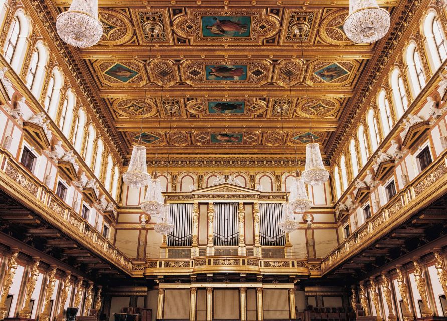 Vienna: Mozart Concert and Austrian Delights Dinner - Starting with an aperitif at Grand Hotel Vienna