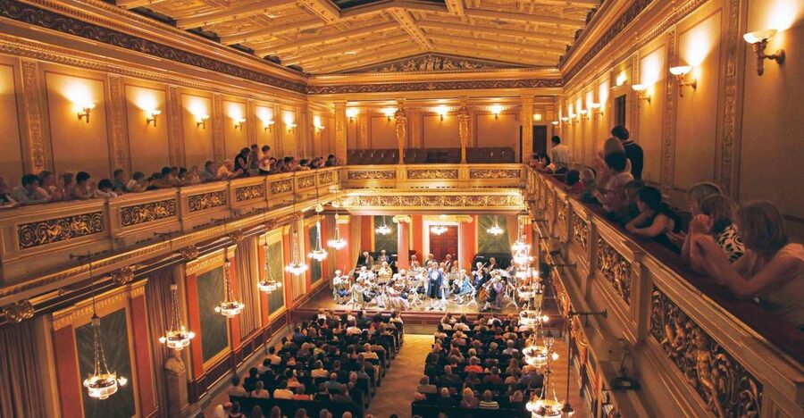 Vienna: Mozart Concert in the Brahms-Saal - The Baroque costumes add theater, not just music
