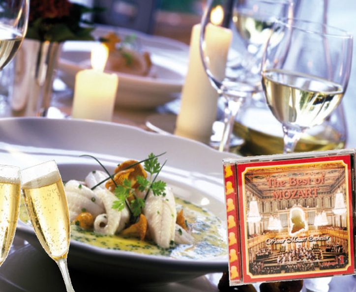 Vienna: Mozart Concert with Dinner and Carriage Ride - A 20-minute carriage ride through the old town