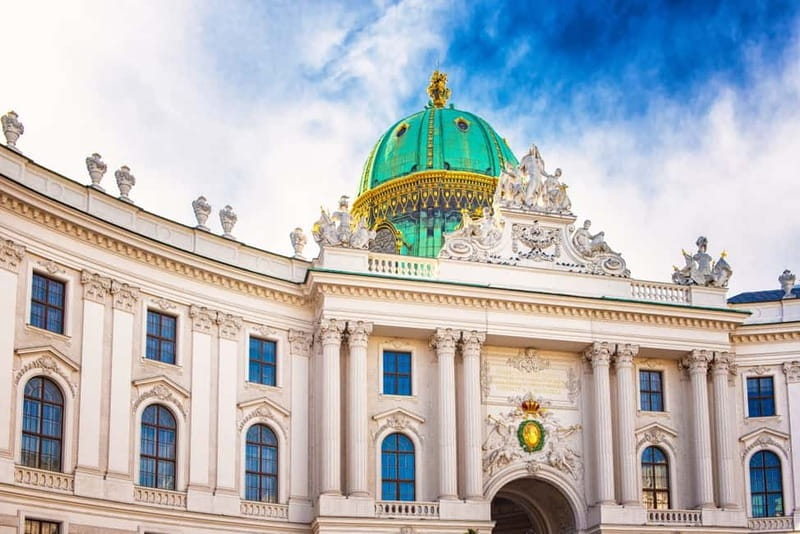 Vienna: Old Town Highlights Private or Group Walking Tour - Key points at a glance