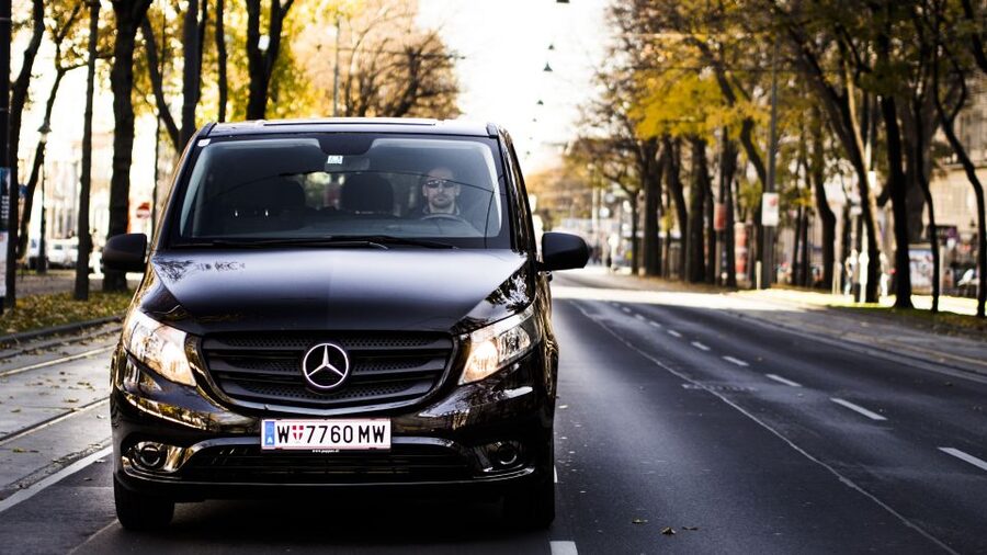 Vienna: Private 3-Hour City Highlights Van Tour - Vienna’s imperial story from a comfortable van