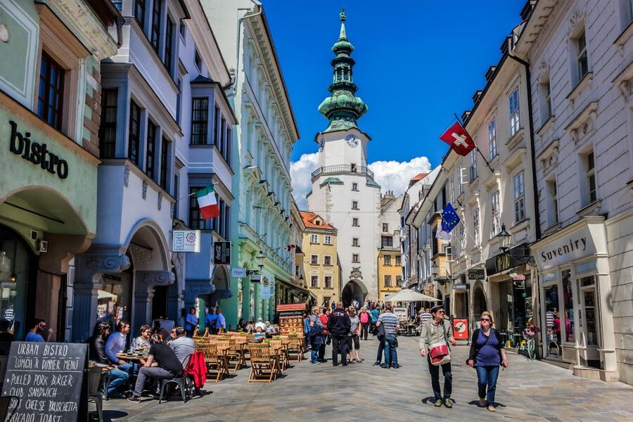 Vienna: Private Day Trip to Bratislava with Hotel Transfers - From Vienna to Bratislava by private car