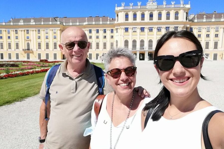 Vienna: Private Walking Tour with a Guide - The guides make the difference
