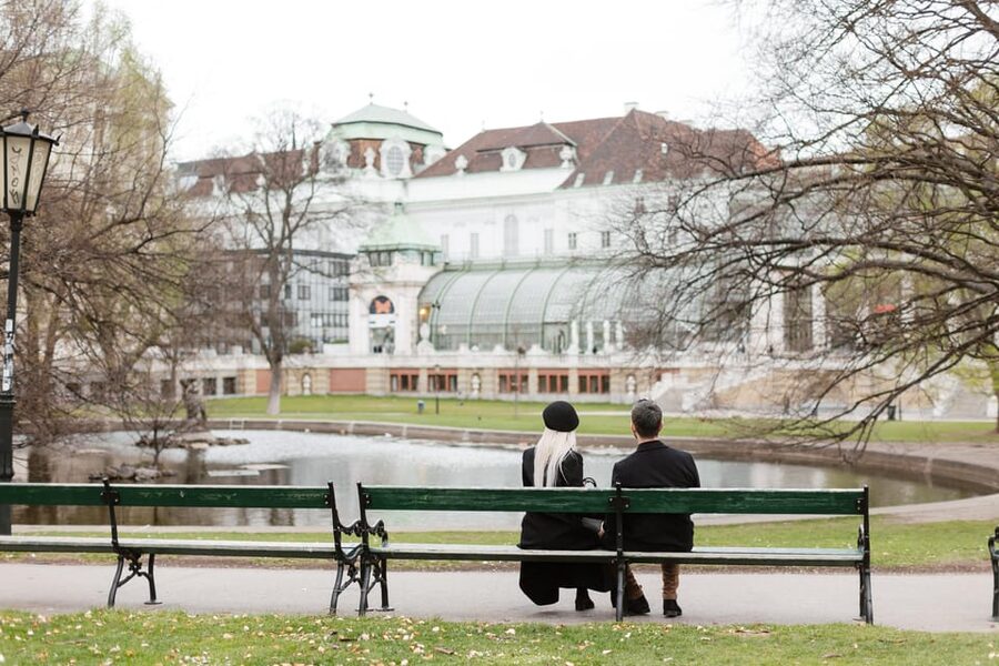 Vienna: Professional Photoshooting - The Photography Style: Guided, but Not Stiff