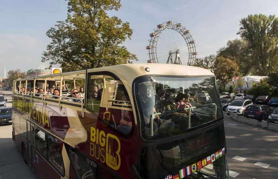 Vienna: Schönbrunn, Belvedere, Big Bus, Giant Wheel & Cruise - A practical seven-day plan