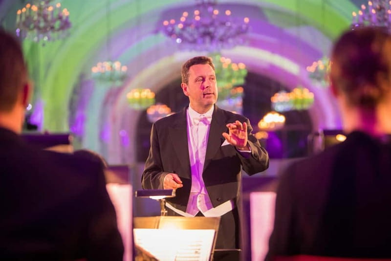Vienna: Schönbrunn Palace Evening Tour, Dinner and Concert - The 5:30 PM palace tour: imperial rooms with fewer people