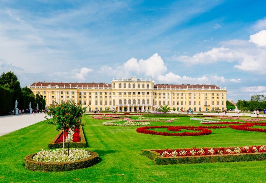 Vienna: Schönbrunn Palace & Garden Skip-the-Line Guided Tour - Meeting at the Group Center near the palace