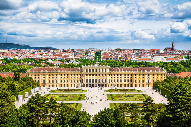 Vienna: Schönbrunn Palace Gardens Private Guided Tour - One Hour or Two Hours?