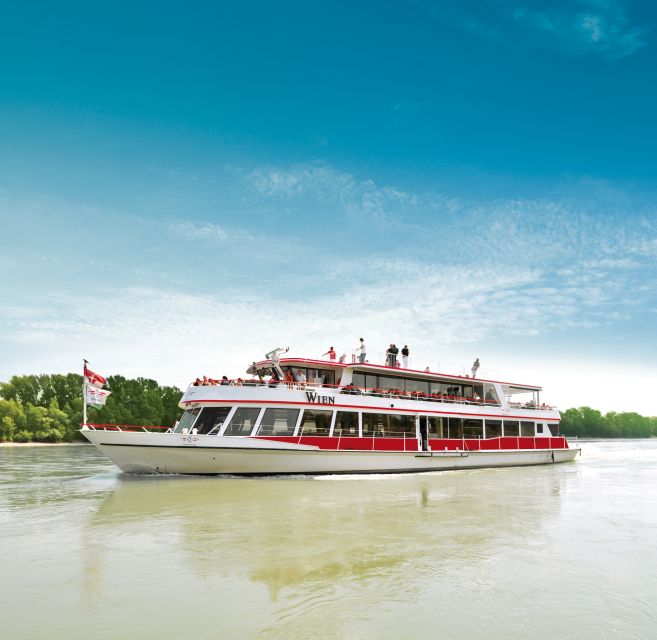 Vienna: Sightseeing Boat Tour with Lunch - Booking details that matter