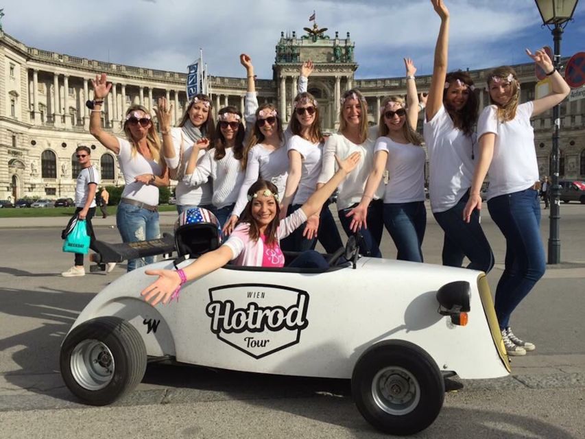 Vienna: Sightseeing Tour in Hotrod - Hofburg Palace and the Heroes’ Square photo stop