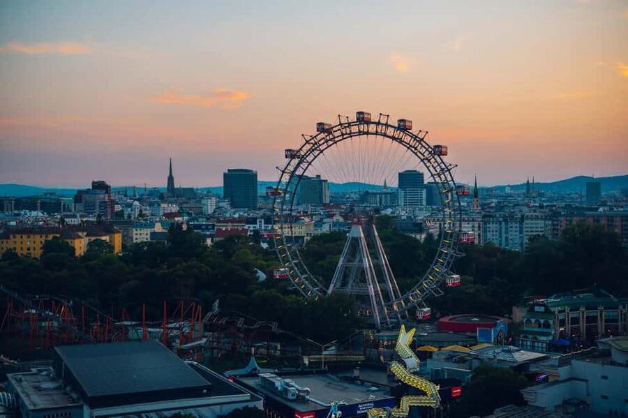Vienna: Skip-the-cashier-desk-line Giant Ferris Wheel Ride - Why Vienna’s Giant Ferris Wheel matters