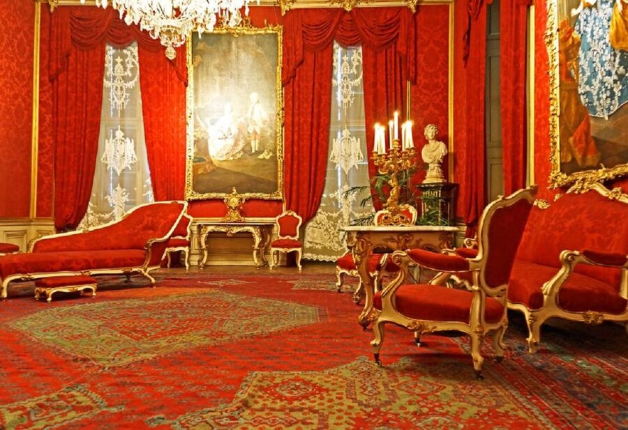 Vienna: Skip-the-Line Hofburg Ticket & Sisi Museum Tour - Key points to know before booking