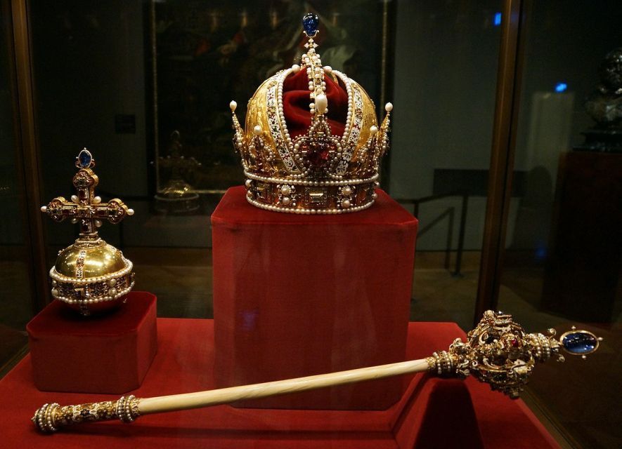 Vienna: Skip-the-Line Hofburg Ticket & Sisi Museum Tour - Is $241 a fair price?
