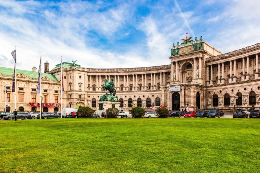 Vienna: Skip-the-Line Hofburg Ticket & Sisi Museum Tour - Inside the Imperial Palace in 24 rooms