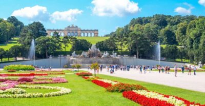Skip-the-Line Schönbrunn Palace & Gardens Tour