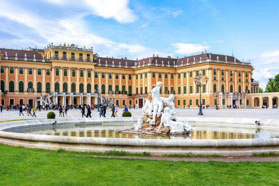 Vienna: Skip-the-Line Schönbrunn Palace & Gardens Tour - The visitor center pause and the change from indoors to outdoors