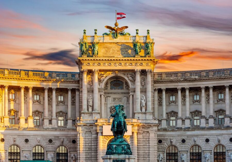 Vienna: Skip-the-Line Sisi Museum, Hofburg and Gardens Tour - What this Hofburg tour is really about