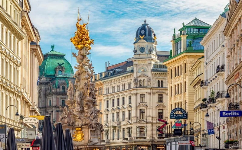 Vienna: Small Group Guided Walking Tour of City Highlights - Palmenhaus, Albertina, and the Opera
