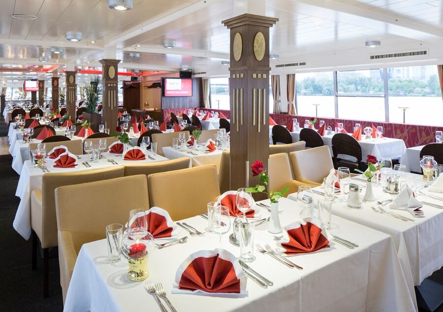 Vienna: Sunday Brunch Danube Cruise & Live Music - How to plan the day around the cruise