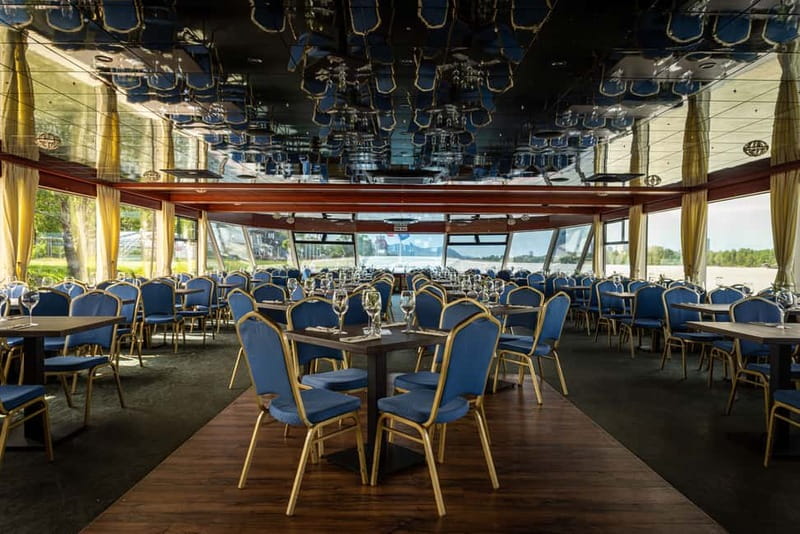 Vienna: Sunset Summer Cruise - Live music and the evening mood