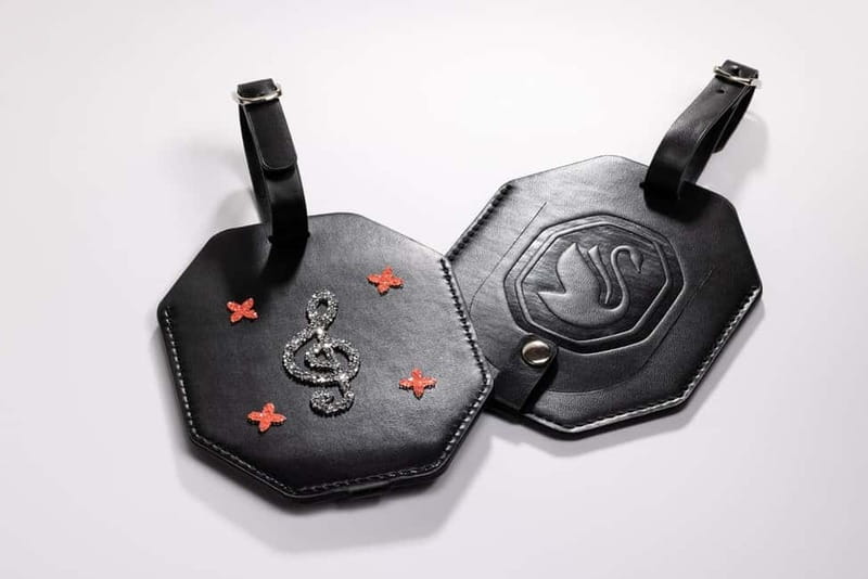 Vienna: Swarovski DIY Workshop Experience - A Swarovski souvenir with your own initials