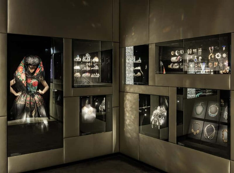 Vienna: Swarovski DIY Workshop Experience - Should you book the Swarovski workshop?
