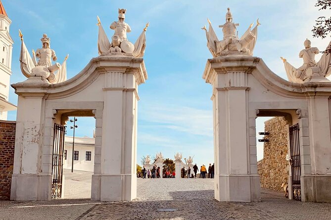 Vienna to Budapest and Bratislava Private Full Day Guided Tour - Two hours through Bratislava’s Old Town