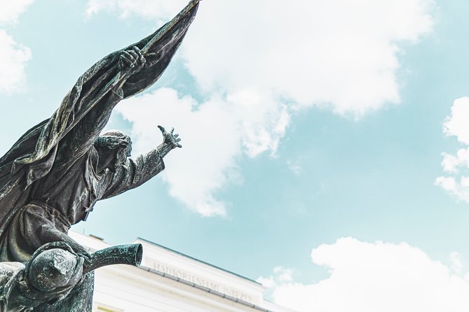 Vienna to Budapest - Private transfer with 2h of Sightseeing - What the two-hour sightseeing break really means