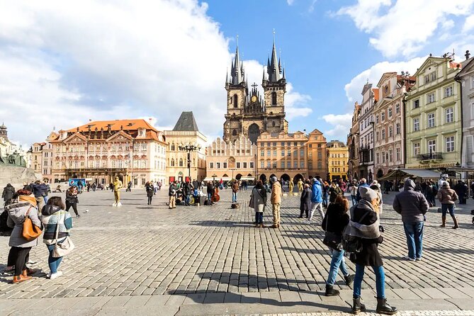 Vienna to Prague: Full-Day Private Tour with Guide and Transfers - Why this Vienna to Prague day trip works