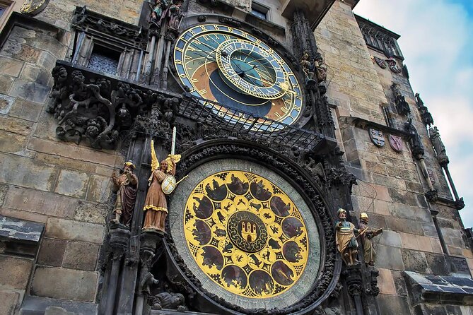 Vienna to Prague: Full-Day Private Tour with Guide and Transfers - What the $838.29 price means