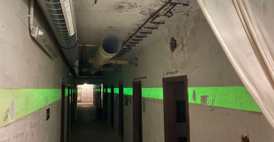 Vienna: Underground WWII Bunker Ticket and Guided Tour - Entering the former air raid shelter