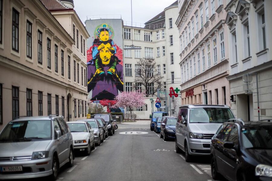 Vienna Urban Art Tour: Explore a different side of Vienna! - The Basilisk mystery adds a reason to keep walking