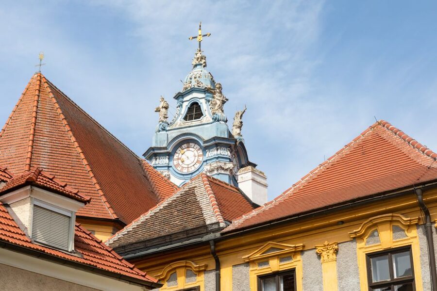 Vienna: Wachau Valley, Melk Abbey Tour with Danube Boat Trip - How the timing feels in real life