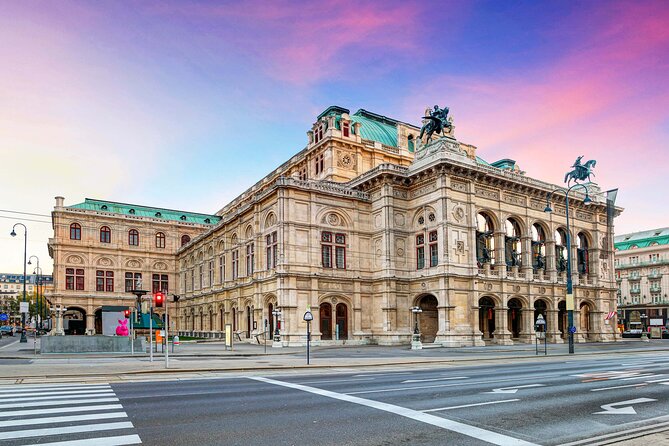 Vienna Walking Tour with Audioguide on Your Smartphone - University life, Beethoven, and classic cafés