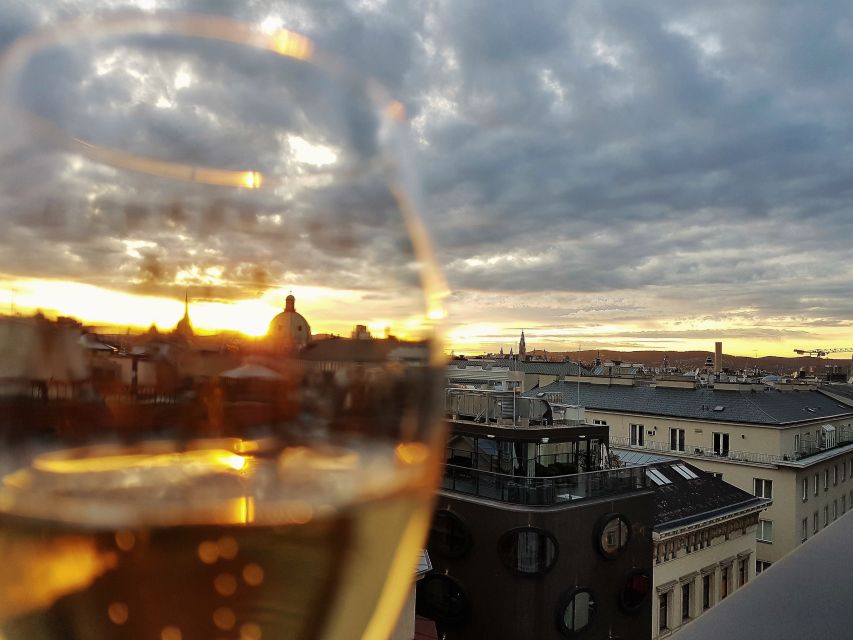 Vienna: Wine Tasting Tour - Starting at Lugeck with Vienna in your glass
