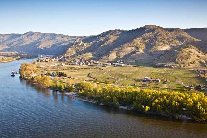 Wachau Valley Small-Group Tour and Wine Tasting from Vienna - Tasting Wachau’s white wines